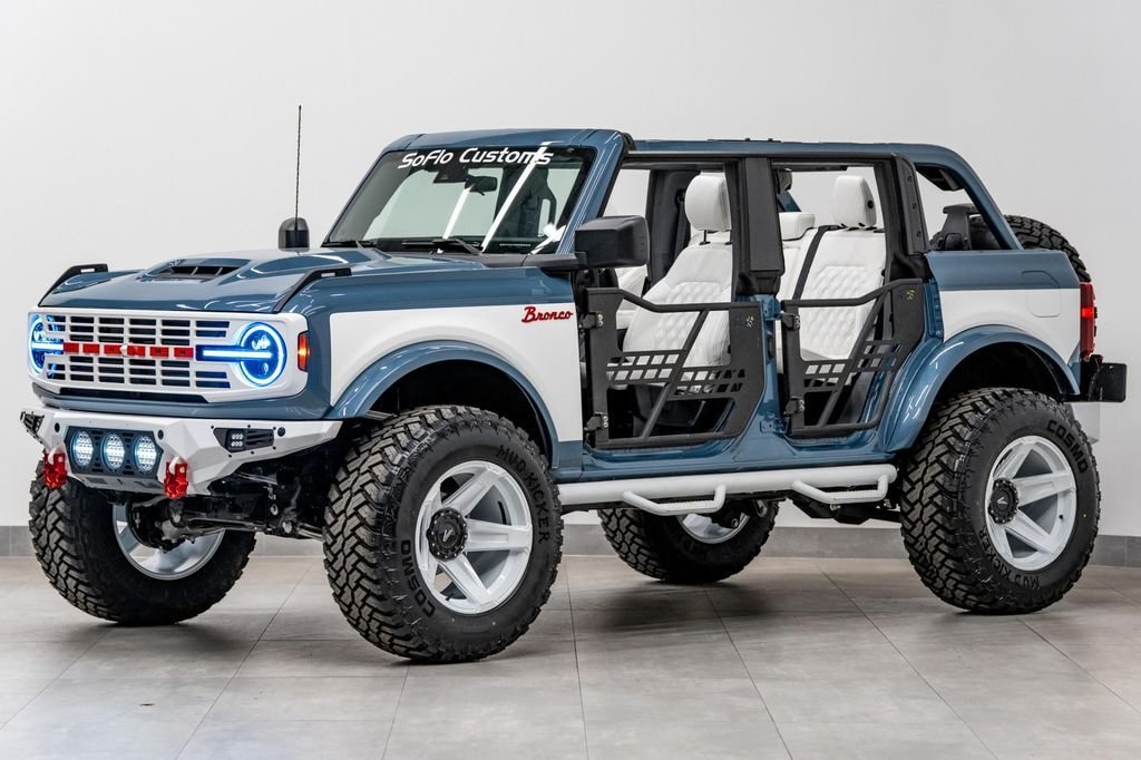 Ford Bronco 4X4 in Fort Lauderdale, FL, United States 1 - 18432535