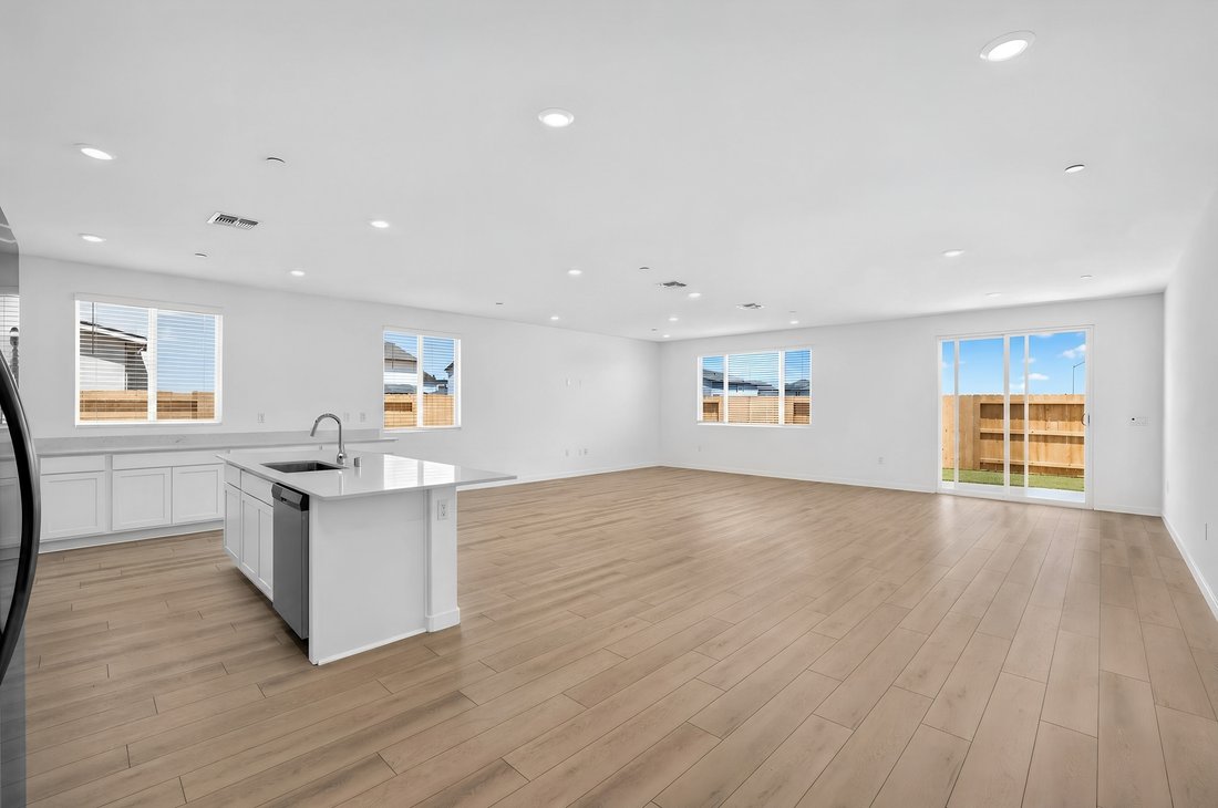 House in Galt, California, United States 3 - 18119929