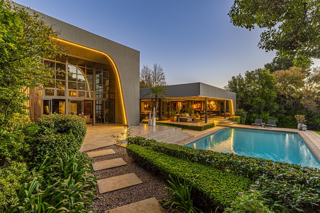 House in Hyde Park, Gauteng, South Africa 4 - 18430089