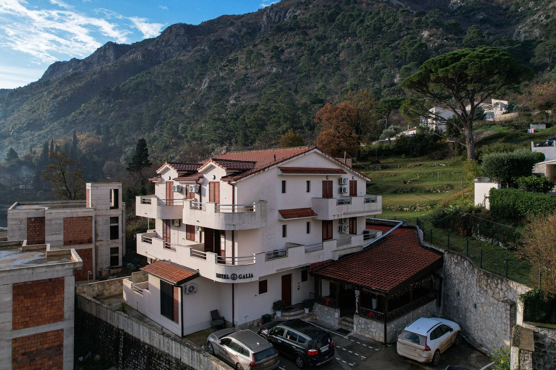 Altro a Stolivo Inferiore, Kotor Municipality, Montenegro 3 - 18429653
