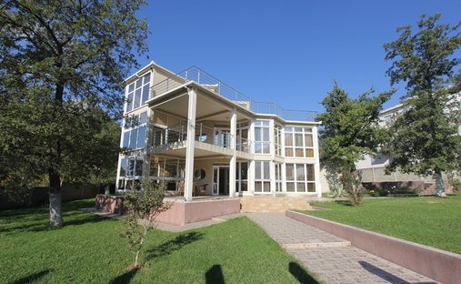 Villa in Sutomore, Bar Municipality, Montenegro 1