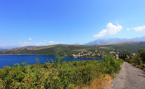 Land in Kotor, Kotor Municipality, Montenegro 1