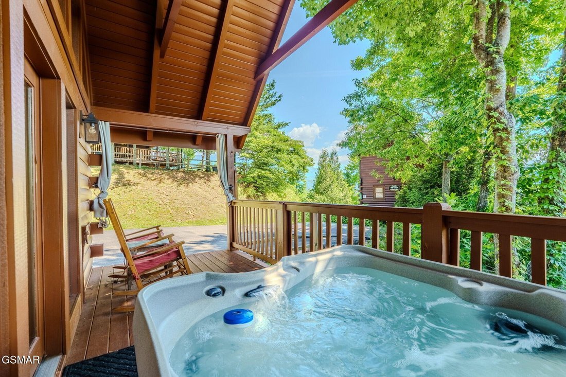 House in Gatlinburg, Tennessee, United States 4 - 18429033