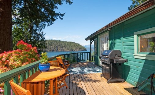 Haus in Bowen Island, Britisch-Kolumbien, Kanada 1