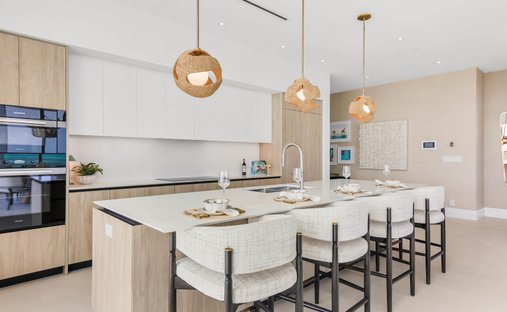 Condo in Nassau, New Providence, The Bahamas 1