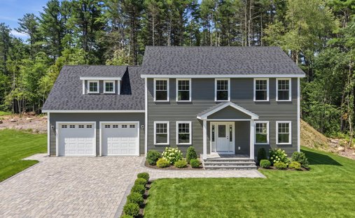 House in Hudson, New Hampshire, United States 1