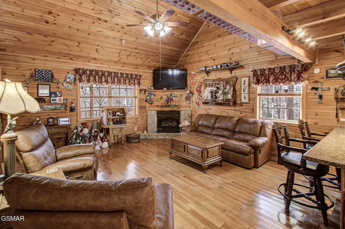 House in Gatlinburg, Tennessee, United States 3 - 18431680