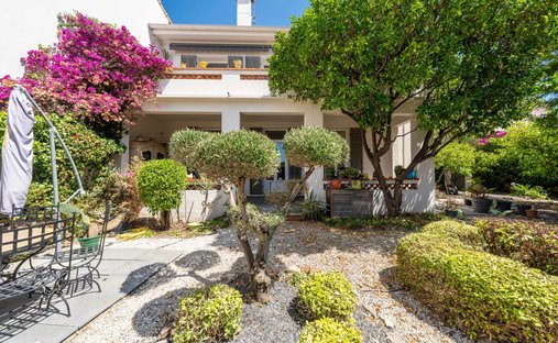House in Cannes, Provence-Alpes-Côte d'Azur, France 1
