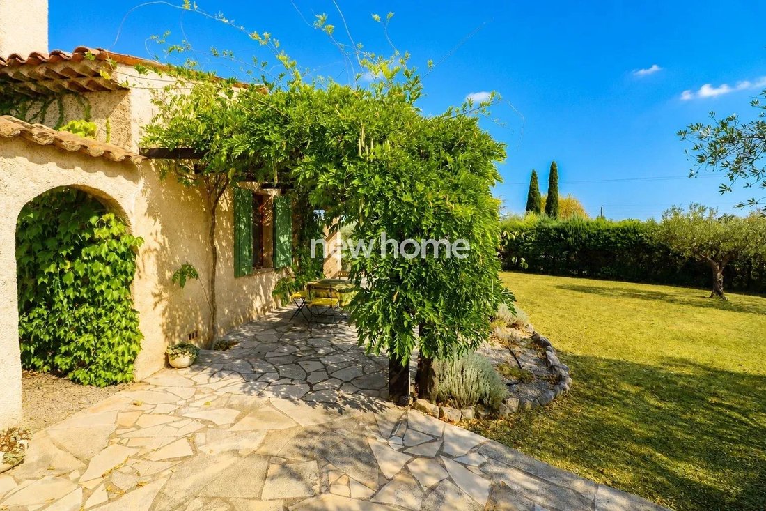House in Seillans, Provence-Alpes-Côte d'Azur, France 4 - 17505054