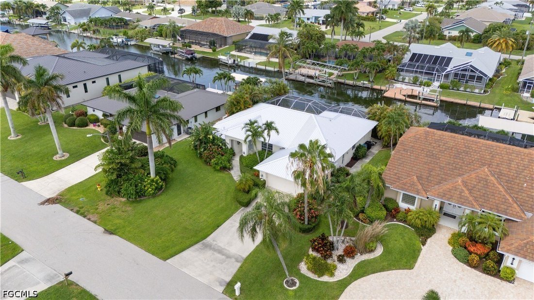House in Cape Coral, Florida, United States 4 - 18427598