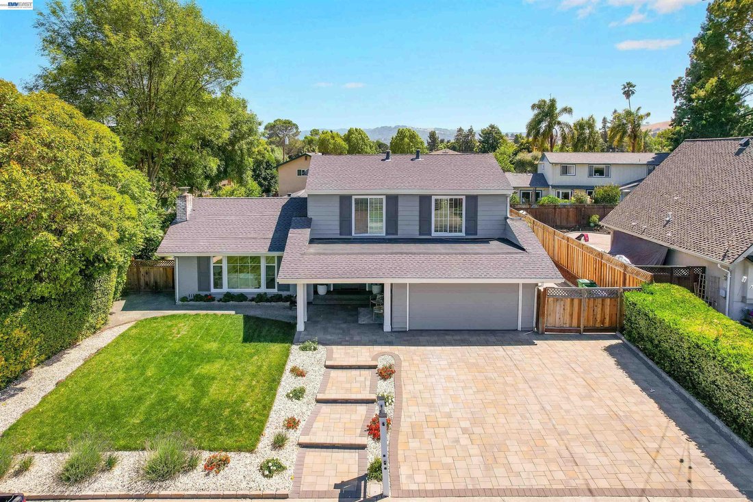 House in San Ramon, California, United States 1 - 18430849