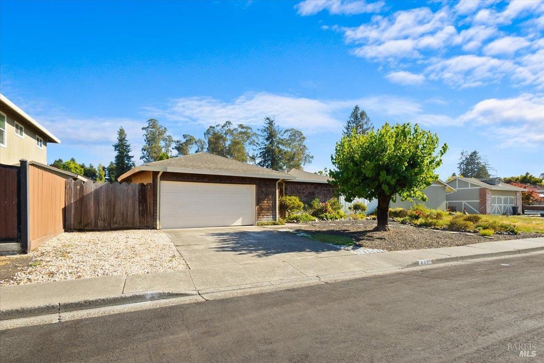 House in Rohnert Park, California, United States 2 - 18432157