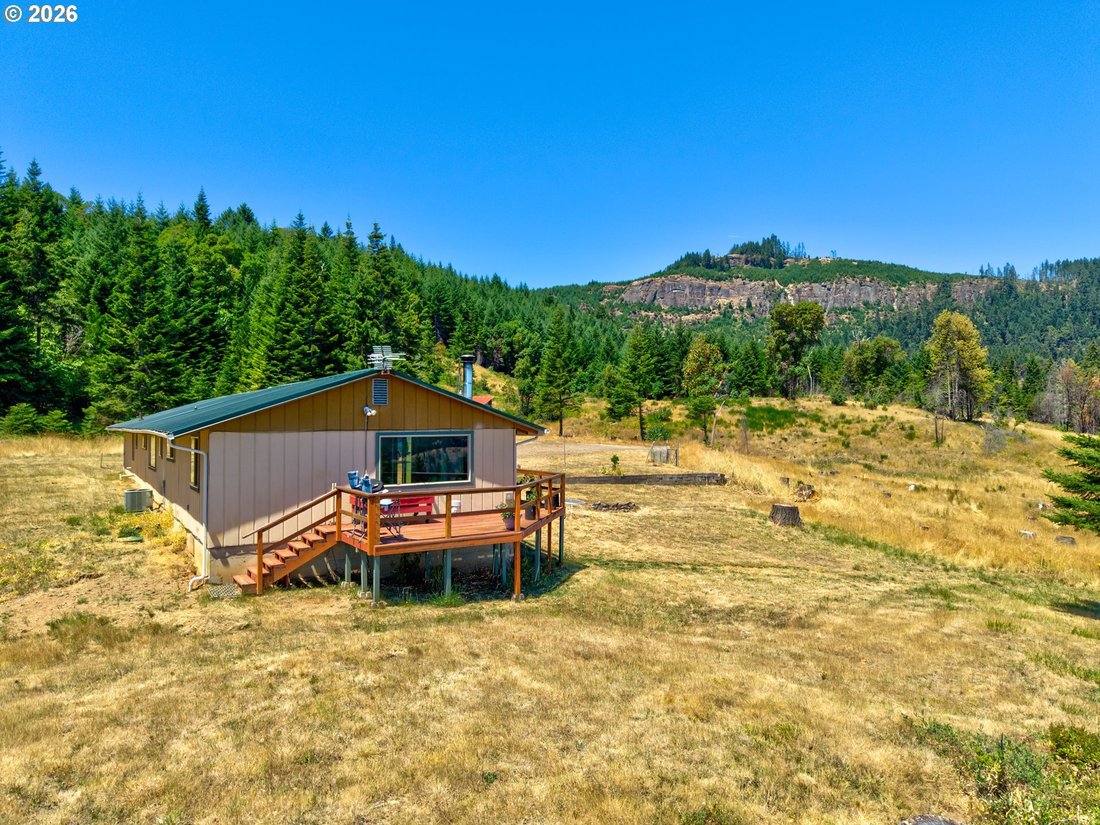 House in Roseburg, Oregon, United States 2 - 18431827