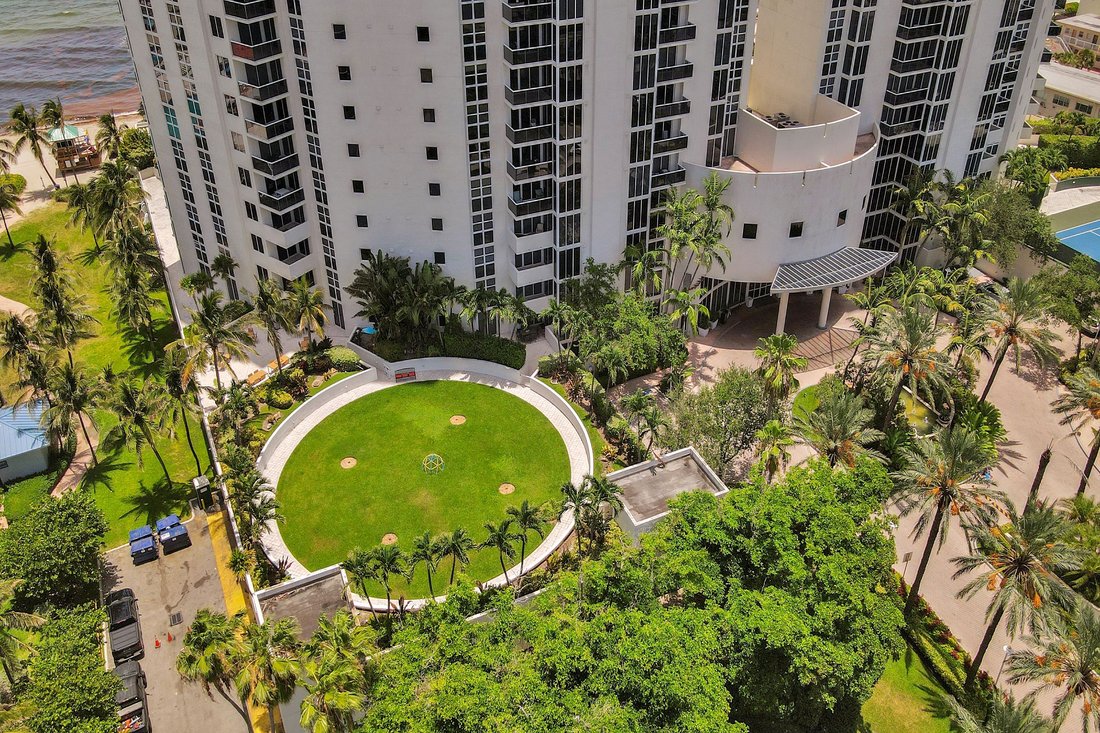 Condo in Golden Beach, Florida, United States 4 - 18433359