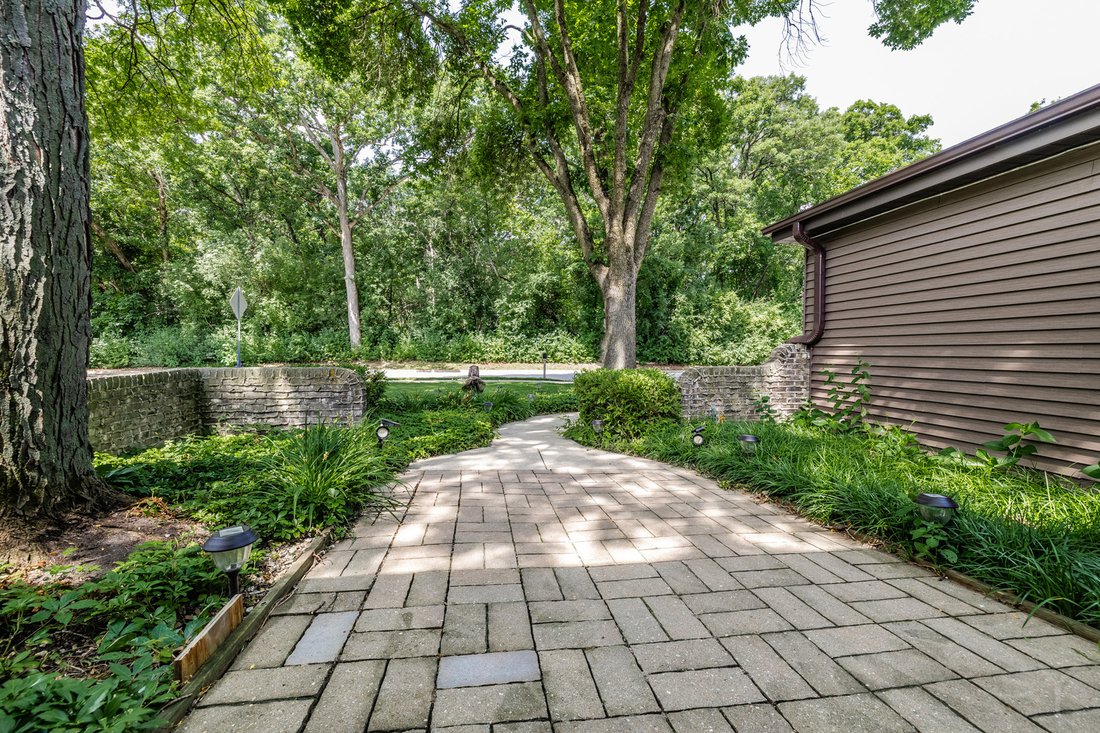 House in Wood Dale, Illinois, United States 4 - 18427966