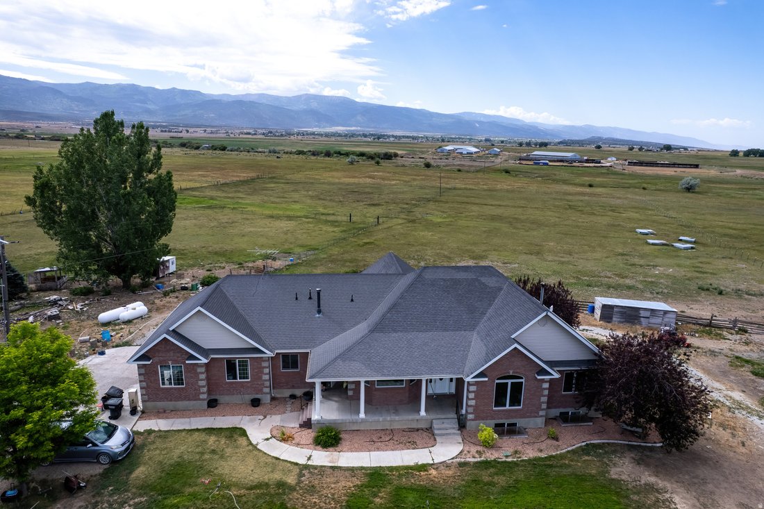 House in Mount Pleasant, Utah, United States 2 - 16592774