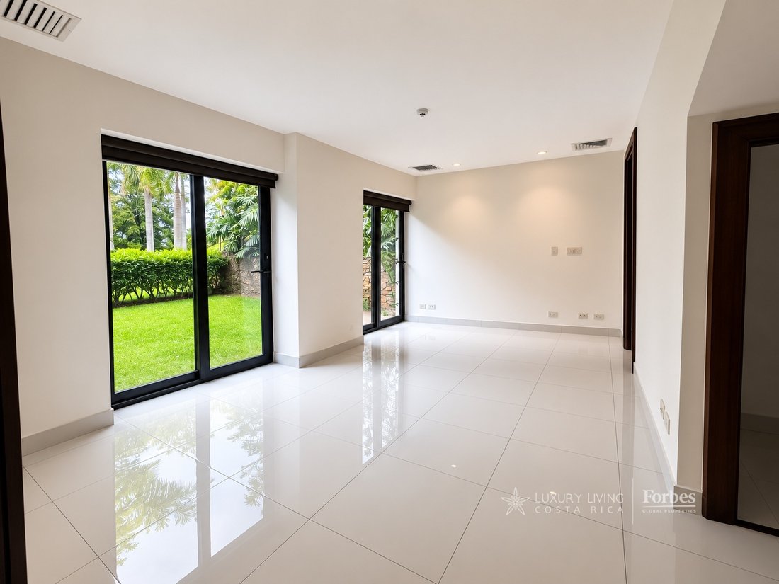 Apartment in San Rafael de Escazú, San José Province, Costa Rica 4 - 18430509