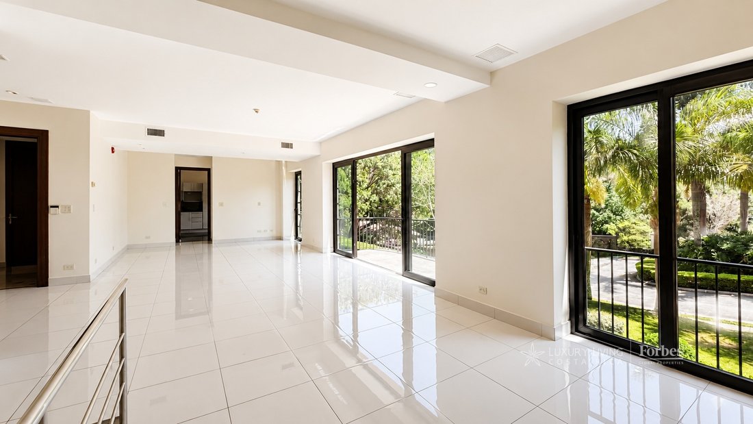 Apartment in San Rafael de Escazú, San José Province, Costa Rica 2 - 18430509