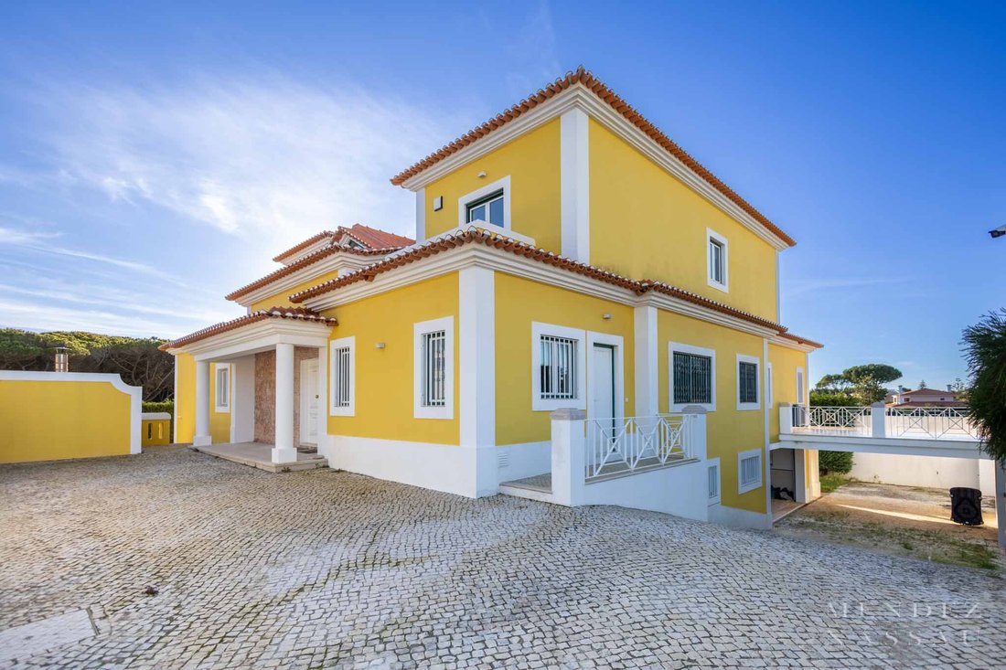Villa in Praia Do Guincho, Lisbon, Portugal 1 - 18434438