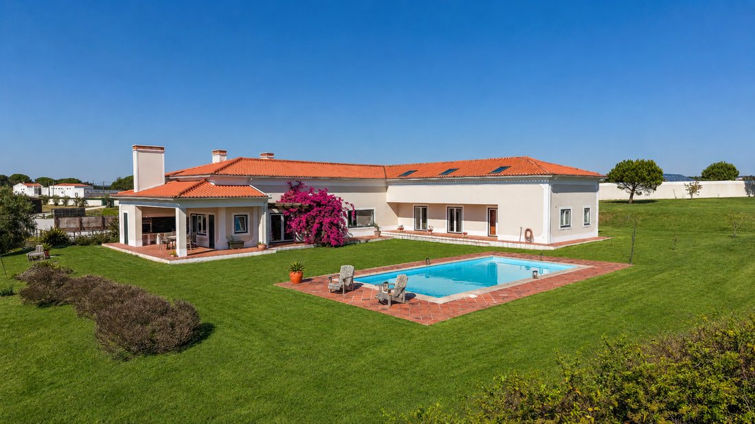 Country House in Santa Maria, Sao Pedro e Sobral da Lagoa, Leiria District, Portugal 2 - 18434434