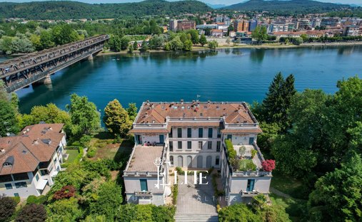 Apartamento en Rovato, Lombardía, Italia 1
