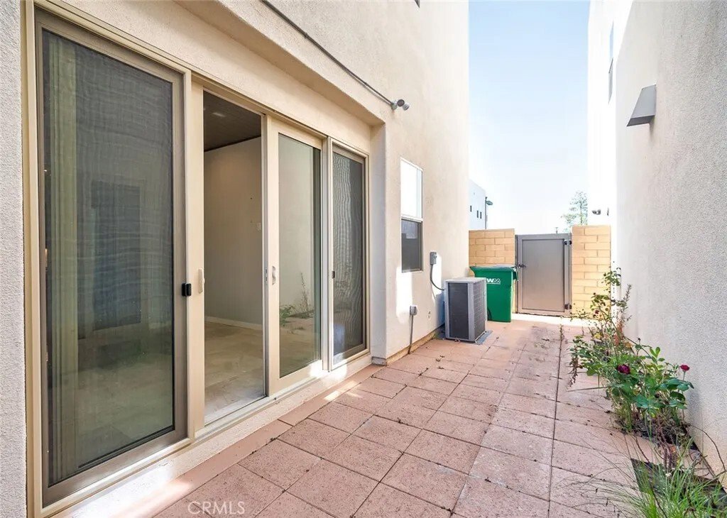 Condo in Irvine, California, United States 4 - 18434105