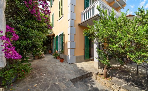 House in Funivia, Rapallo, Liguria 1