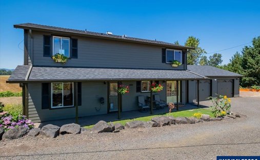 House in Albany, Oregon, United States 1