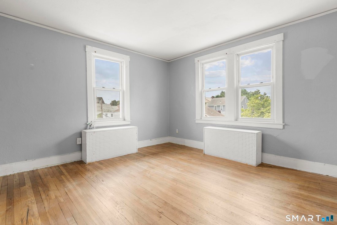 Greenwich, Connecticut, United States 2 - 18433831