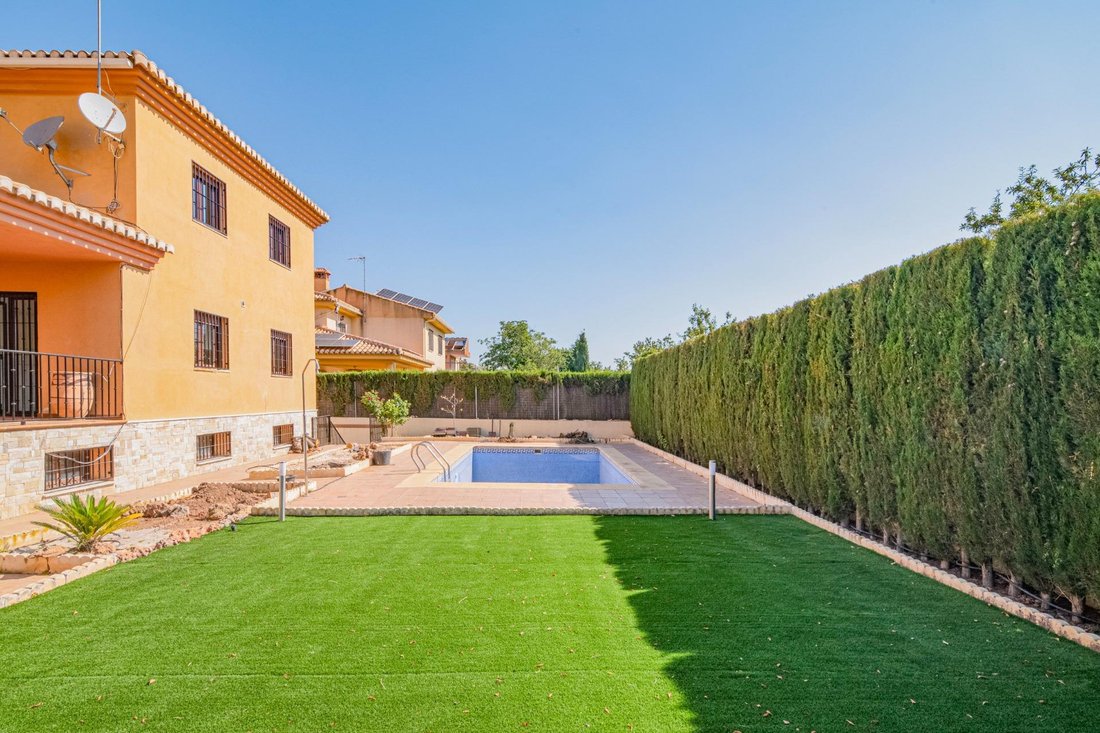 Villa in Dilar, Andalusia, Spain 4 - 18434368