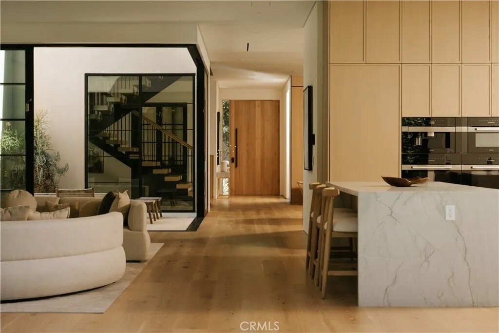 House in Los Angeles, California, United States 4 - 18434015