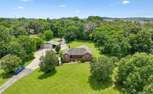House in Lebanon, Tennessee, United States 1