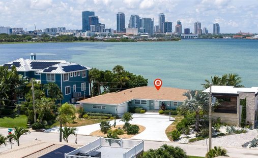 House in St. Petersburg, Florida, United States 1