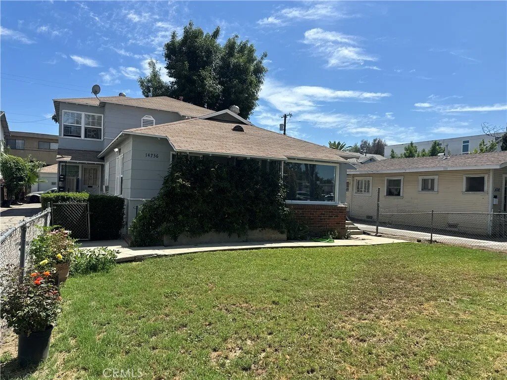 Los Angeles, California, United States 2 - 18434083
