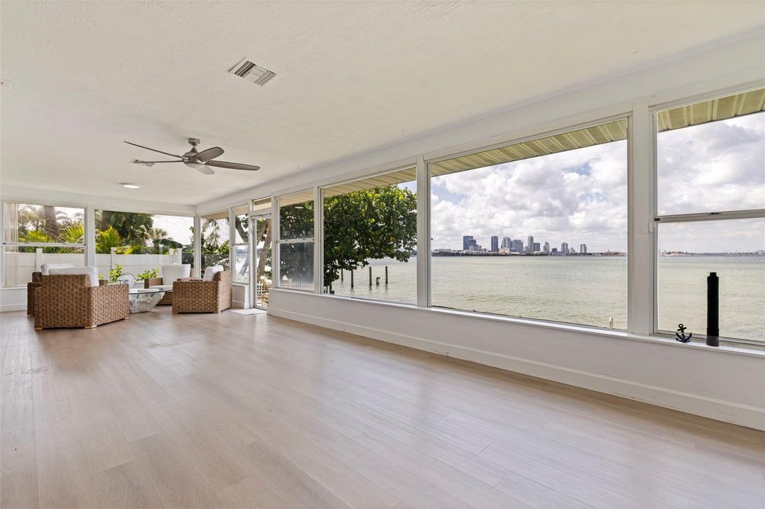 House in St. Petersburg, Florida, United States 4 - 18433901