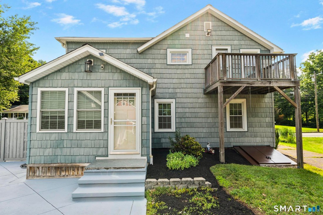 House in Meriden, Connecticut, United States 4 - 18411925