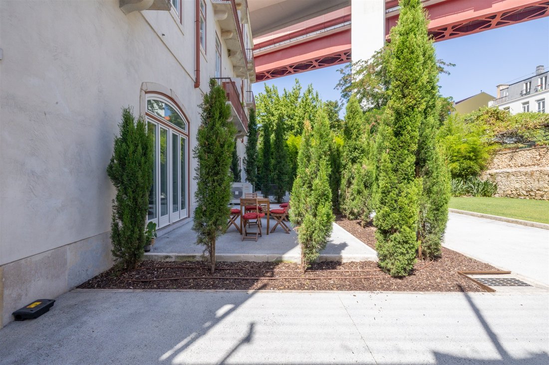 Apartment in Arroios, Lisbon, Portugal 1 - 18434429