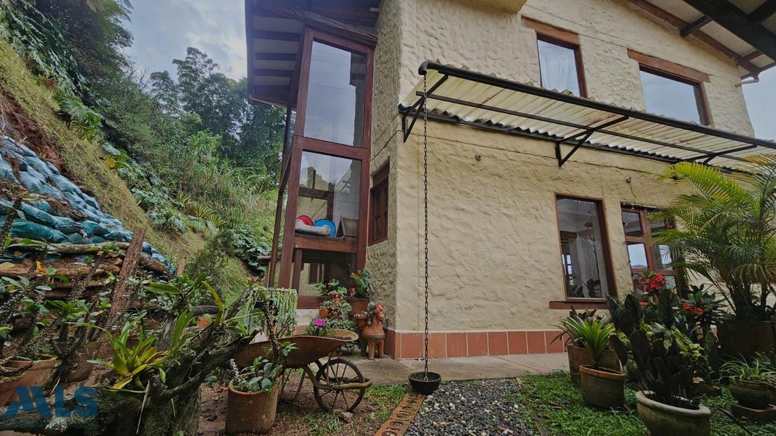 House in La Estrella, Antioquia, Colombia 2 - 18434305
