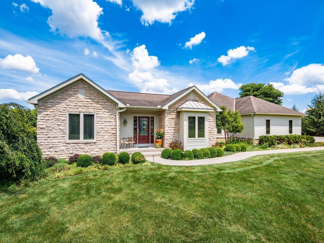 House in Milford Center, Ohio, United States 1 - 18433942