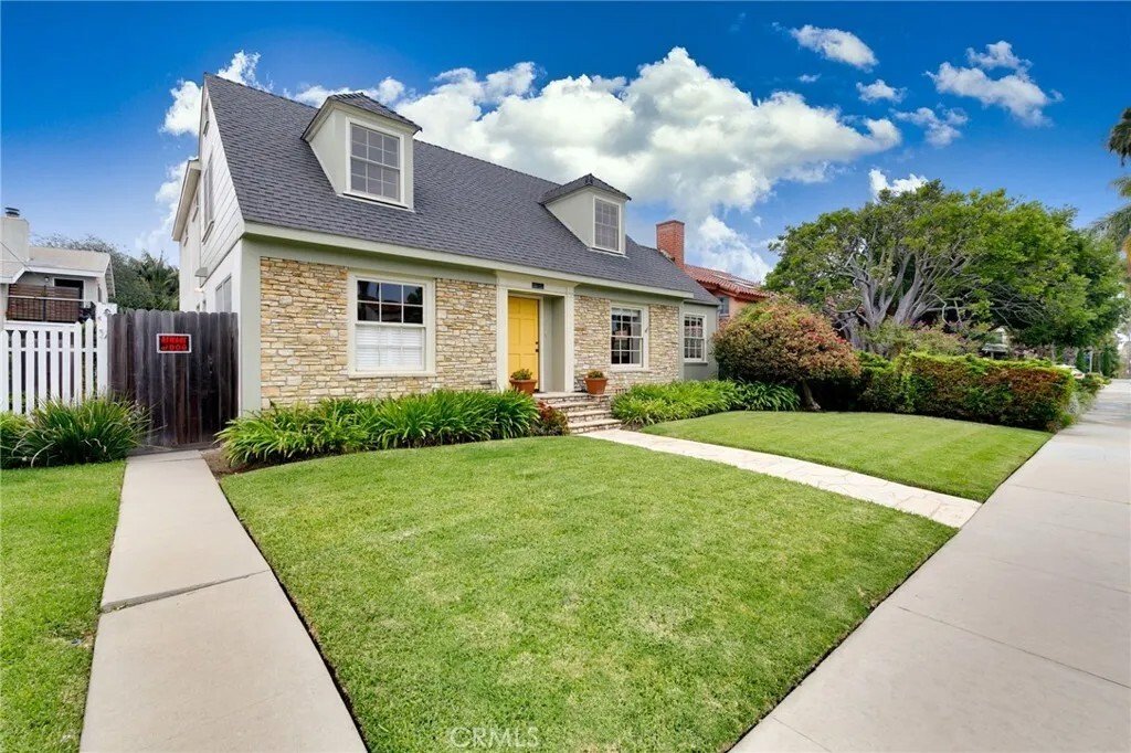 House in Signal Hill, California, United States 1 - 18434016