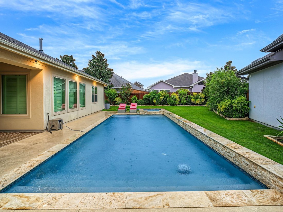 House in Houston, Texas, United States 3 - 18434079