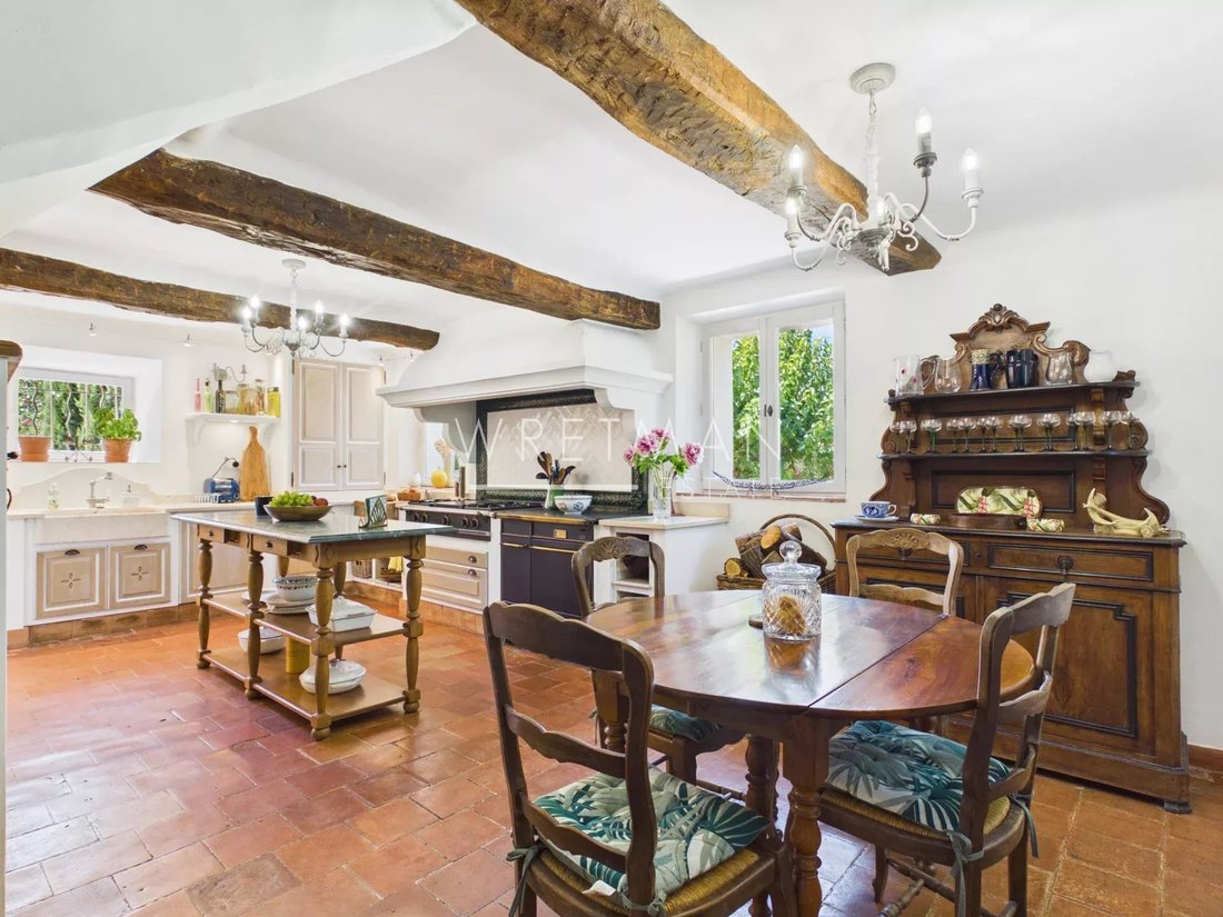 Country House in Ouest, Lorgues, France 4 - 18434466