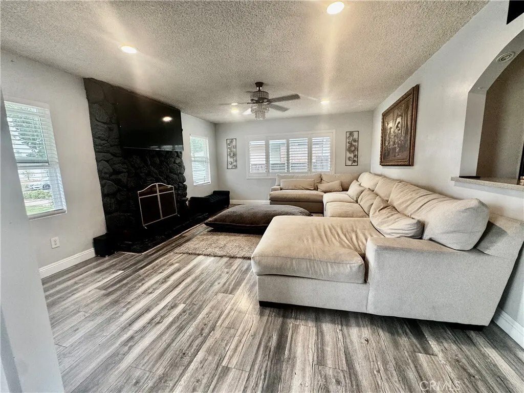 House in Los Angeles, California, United States 3 - 18434023
