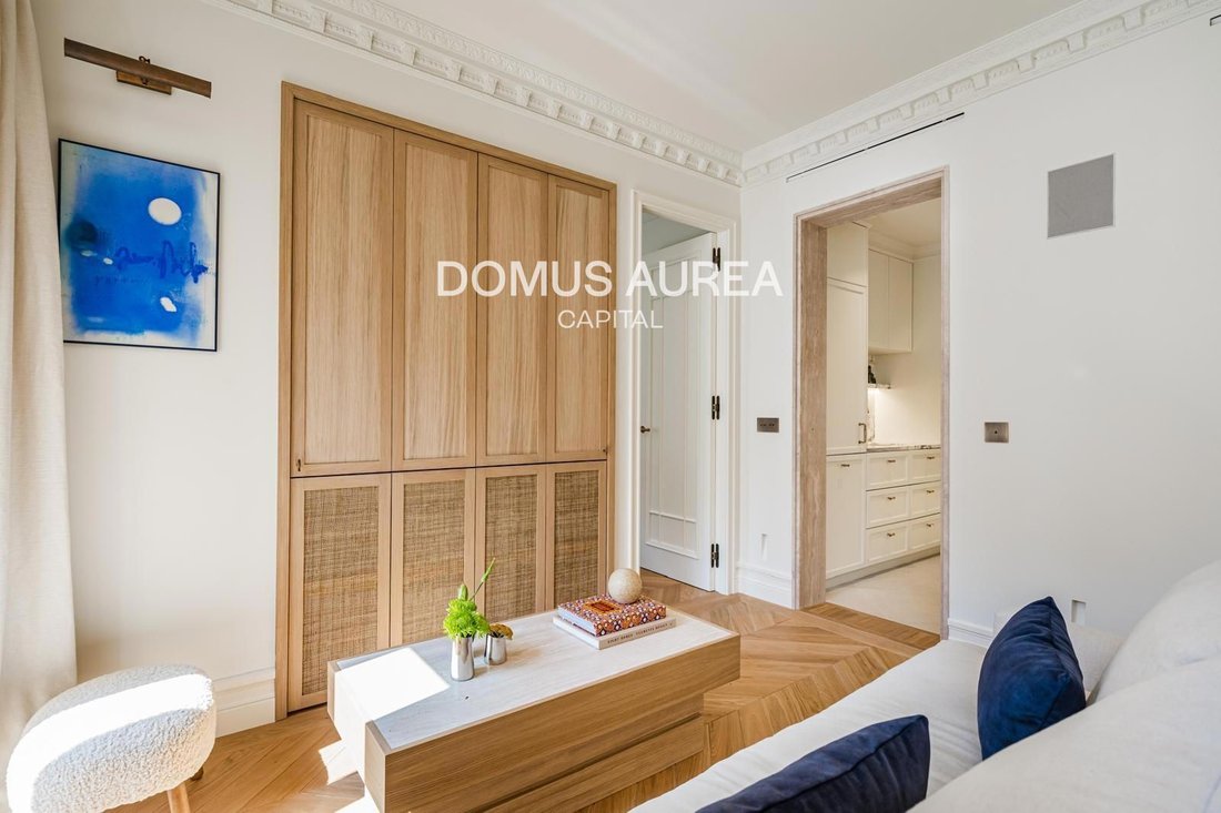 Apartment in Barrio Salamanca, Madrid, Spain 4 - 18357865