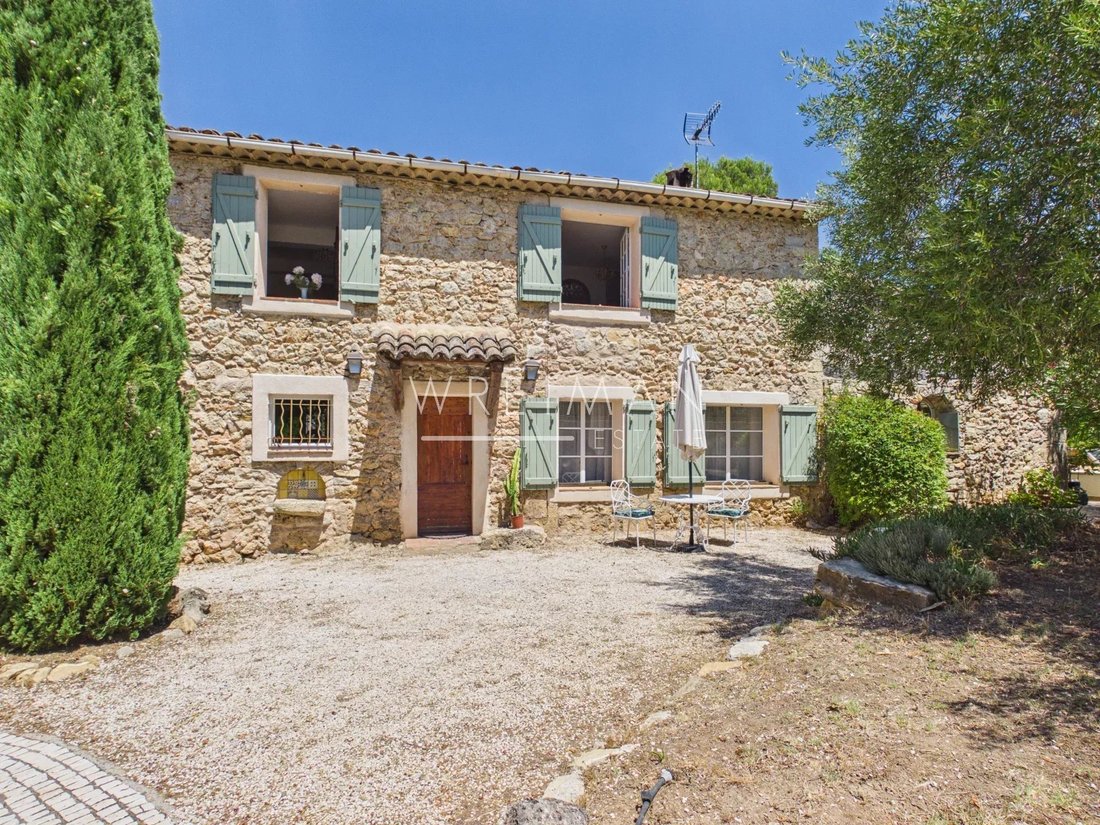 Country House in Ouest, Lorgues, France 3 - 18434466