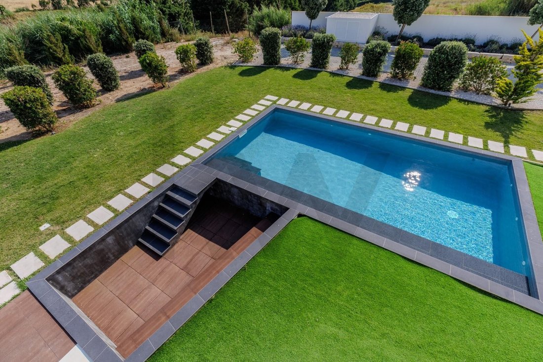 Townhouse in Atouguia da Baleia, Leiria District, Portugal 1 - 18434213