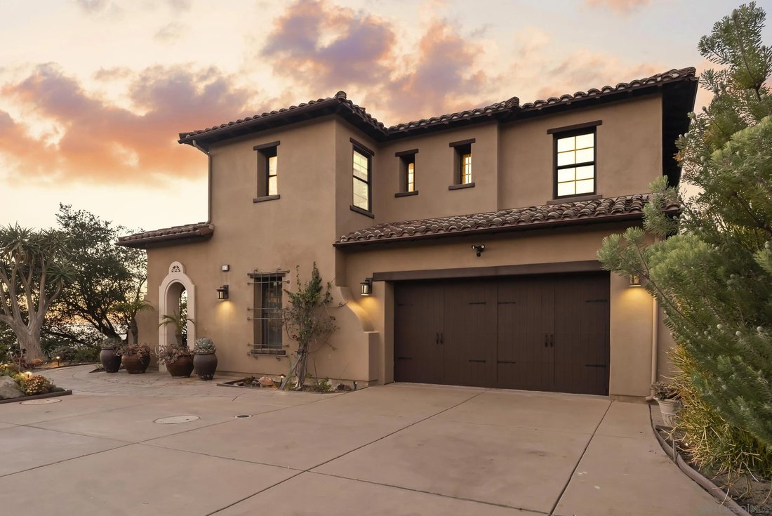 House in Escondido, California, United States 3 - 18434085