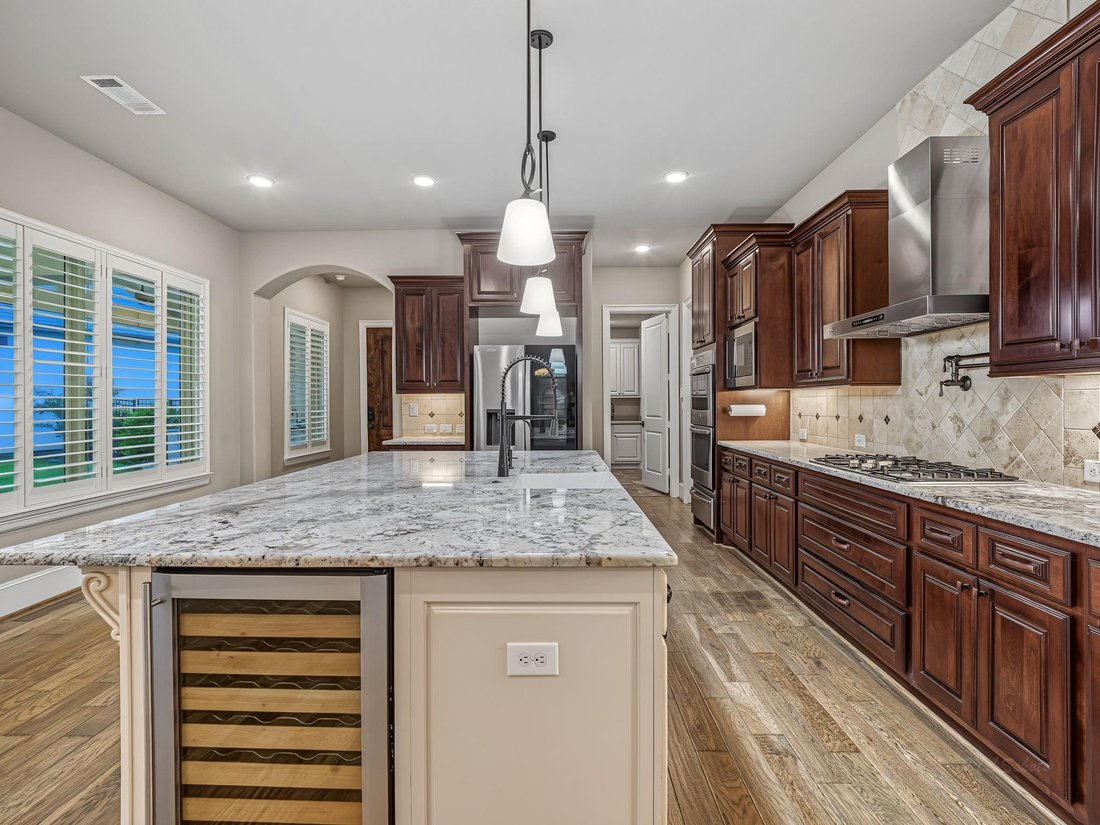 House in Houston, Texas, United States 5 - 18434079