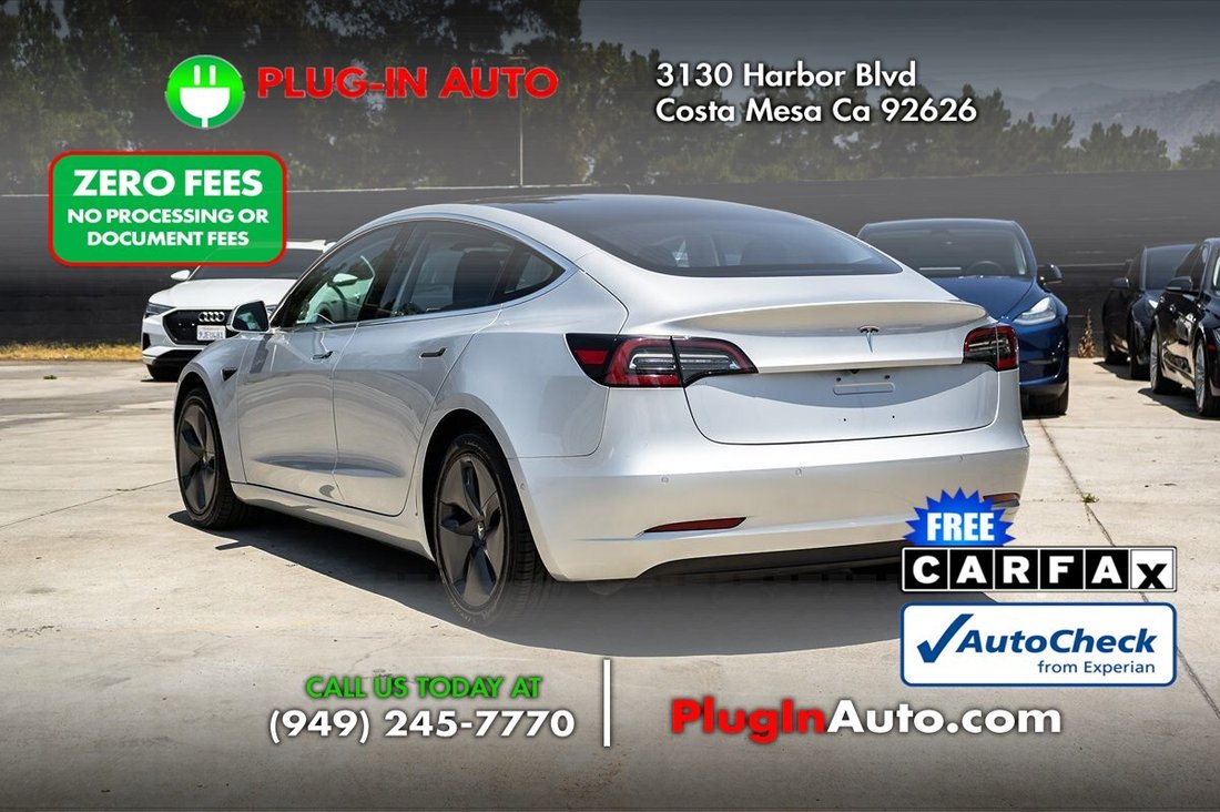 Sedan in Costa Mesa, CA, United States 3 - 18232437