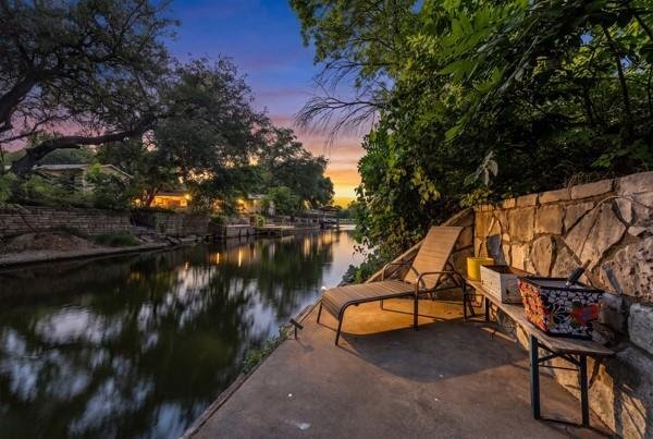 House in Granbury, Texas, United States 1 - 18434155